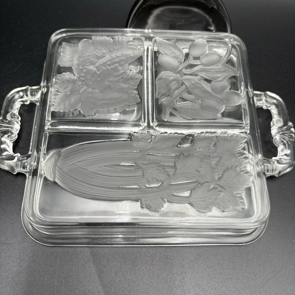 Vtg Duncan Miller Intaglio Carved Glass 3-Section 7x8.5
